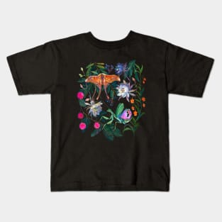 Mantis Cactus Flower Kids T-Shirt